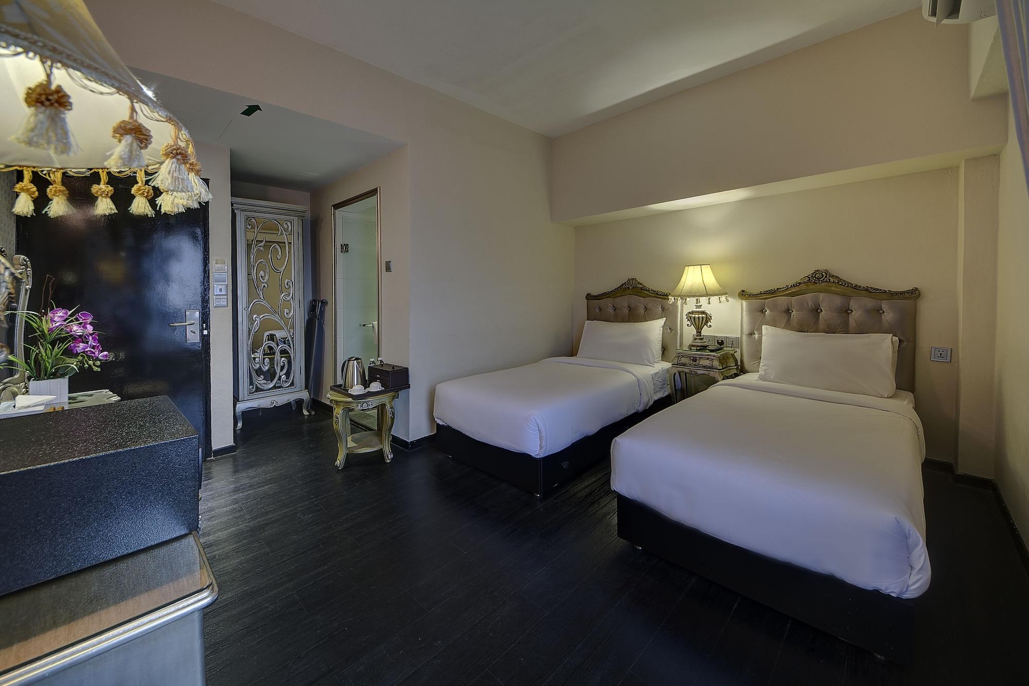Arenaa Batik Boutique Hotel Куантан Екстериор снимка