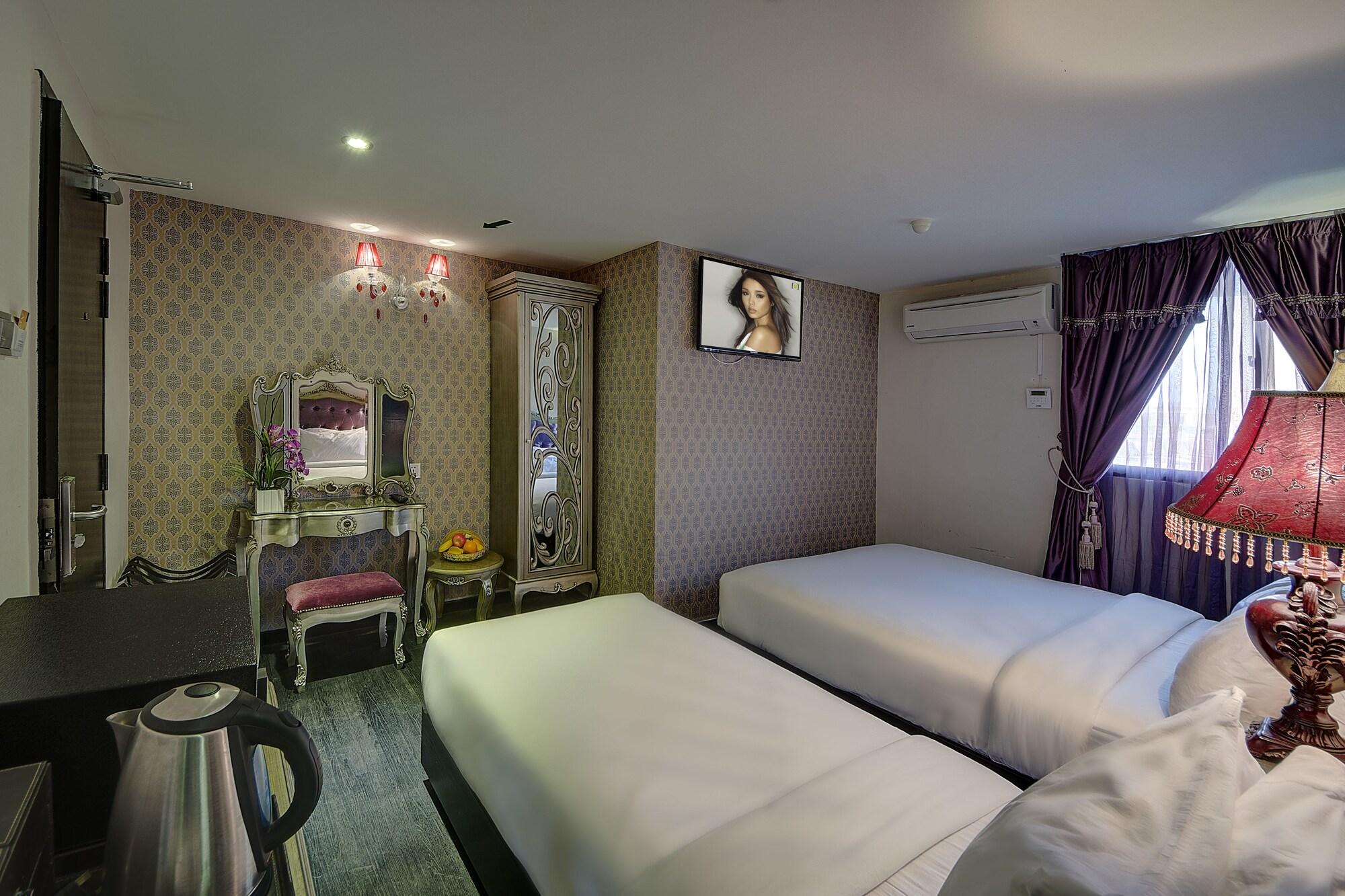 Arenaa Batik Boutique Hotel Куантан Екстериор снимка