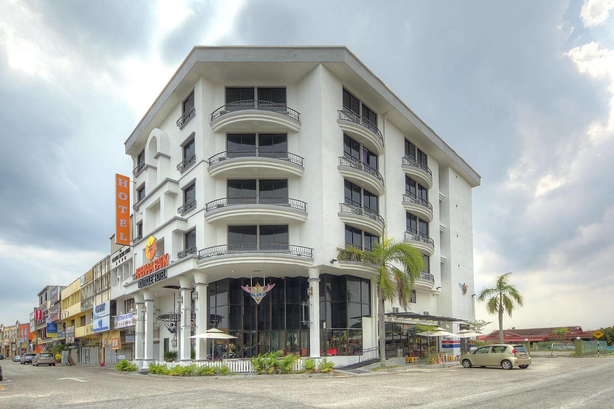 Arenaa Batik Boutique Hotel Куантан Екстериор снимка